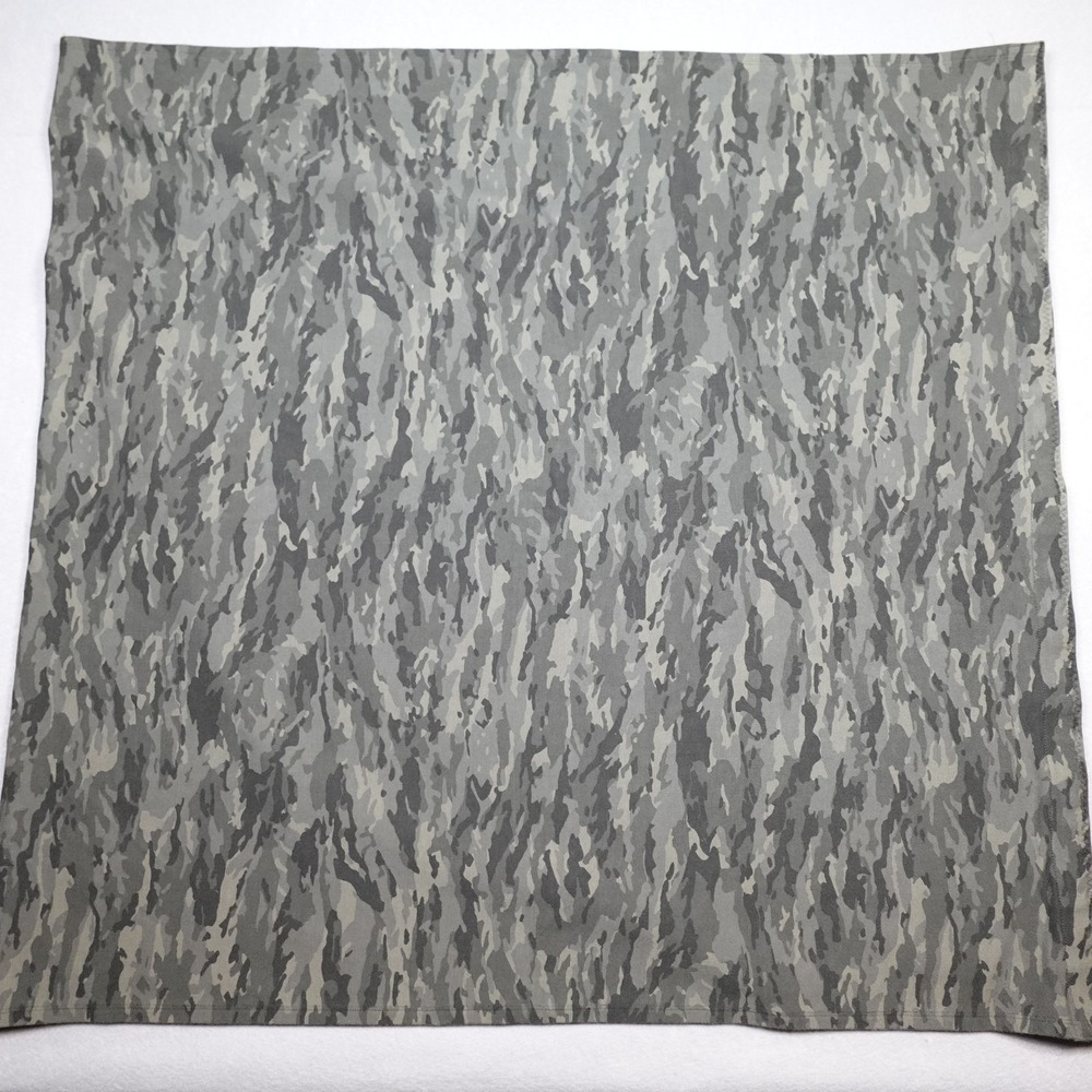 Lululemon Vinyasa Scarf Wrap Womens OS Gray Green Camo Fleece Snap Button Yoga